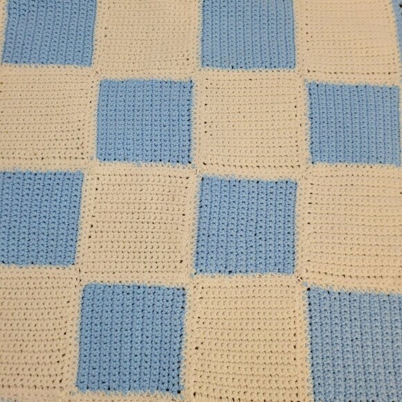Vintage Crochet Blue & Cream Checkered Afghan Blanket With Fringe Edge, Handmade - Picture 7 of 10